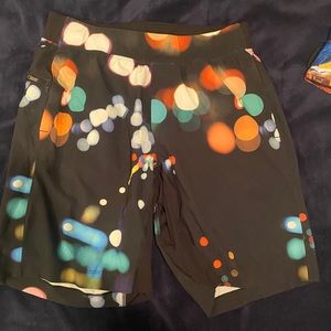 Lulu Lemon Shorts Size Large